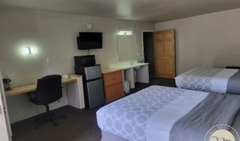 716 E Montana Ave, Baker, MT 59313