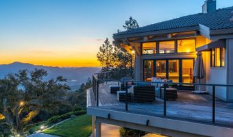 568 Sunset Dr, Angwin, CA 94508