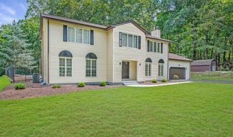 33 Huntsville Rd, Andover, NJ 07860
