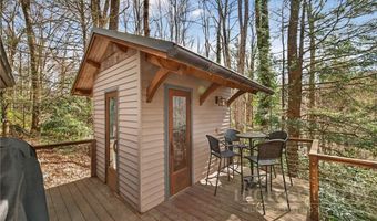 243 Ironwood Dr, Banner Elk, NC 28604