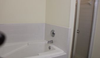 1505 POST OAK Dr 35, Bowie, MD 20721