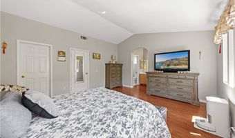 2626 W Ball Rd J2, Anaheim, CA 92804