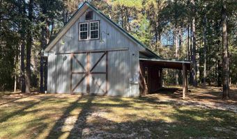 151 Mockingbird Ln, Atmore, AL 36502