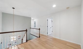4578 Dogwood Dr, Allison Park, PA 15101