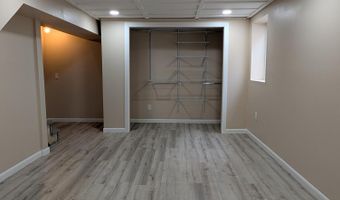 186 Westview Dr, Alma, MI 48801