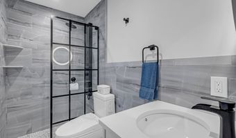 103 Idlewild Ln, Aberdeen, NJ 07747