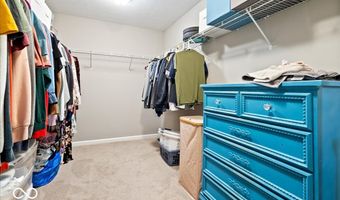 220 Dovetree Dr, Avon, IN 46122