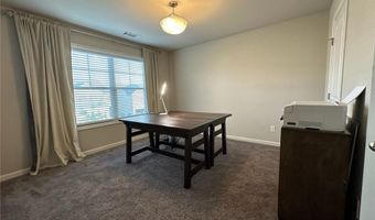 126 Auburn Crossing Dr, Auburn, GA 30011