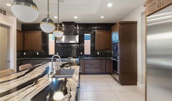 38 Moonfire Dr, Las Vegas, NV 89135