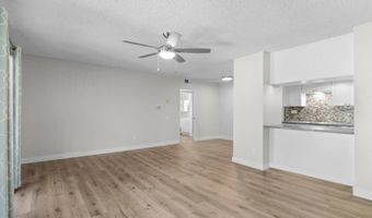 5700 Baltimore Dr 195, La Mesa, CA 91942