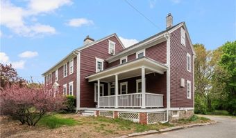 16 School St, North Smithfield, RI 02896