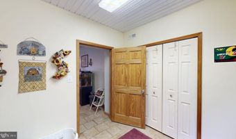 2072 SOL SHANHOLTZ Rd, Augusta, WV 26704