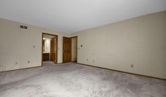 4744 Stonehaven Dr, Columbus, OH 43220