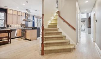 8613 BRANDT Pl, Bethesda, MD 20814