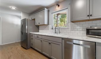 25 Grisham Cir, Bella Vista, AR 72715