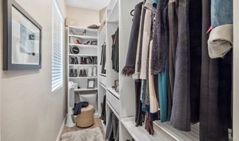 10631 Silver Pond Ave, Las Vegas, NV 89135