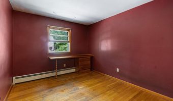 88 Pleasant Ave, Burlington, VT 05408