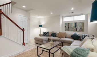 626 N PAYNE St, Alexandria, VA 22314