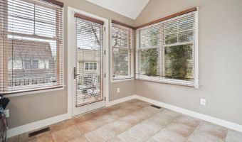 8613 BRANDT Pl, Bethesda, MD 20814