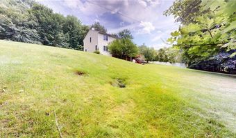 6 Forest Hill Dr, North Smithfield, RI 02896