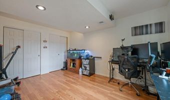 1513 SUNNY Hl, Cheyenne, WY 82001