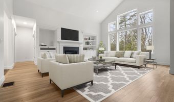 7 Sundance Ln, Bow, NH 03304