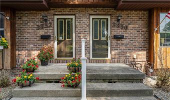 3850-3852 Daytona Dr, Austintown, OH 44515