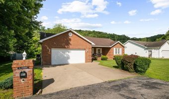 108 Lock Ln, Alum Creek, WV 25003