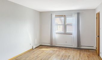 734 KENNEDY Blvd, Bayonne, NJ 07002