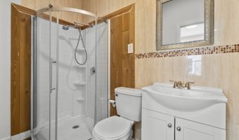 394 Gregory St 4, Bridgeport, CT 06604