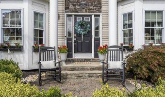 6 Surle Ct, Bayville, NJ 08721