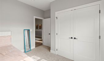 1040 W Trace Pl, Polk City, IA 50226