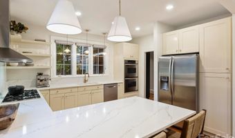 2320 Belvedere Ave, Charlotte, NC 28205