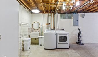 2016 Colt Rd, Indianapolis, IN 46227