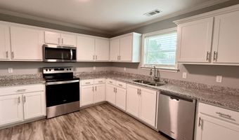 90 SQUIRES GROVE Dr, Atoka, TN 38004