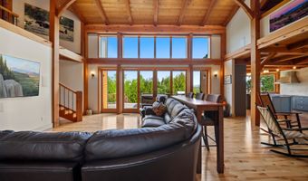 119 Moat View Dr, Albany, NH 03813
