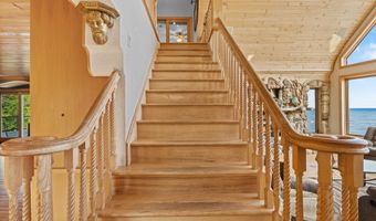 E7379 WASHINGTON Road, Algoma, WI 54201