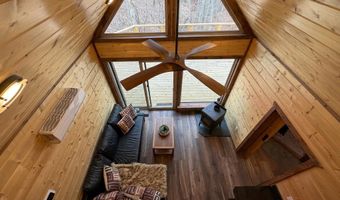301 Baker Barr Rd, Beattyville, KY 41311