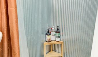 576 Pine Grove Rd, Beattyville, KY 41311