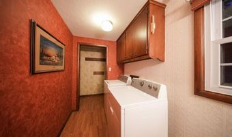 4 Orange Ln, Arkansas City, KS 67005