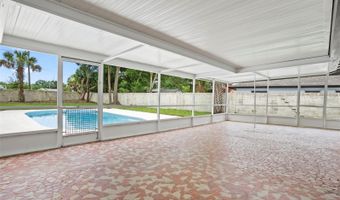 305 ROBIN HILL Dr, Altamonte Springs, FL 32701