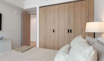 10281 W Bay Harbor Dr 402, Bay Harbor Islands, FL 33154