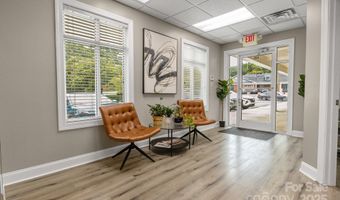 8037 Corporate Center Dr, Charlotte, NC 28226