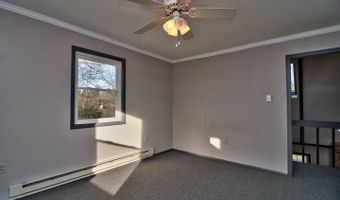 59 Penn Forest Trl, Albrightsville, PA 18210