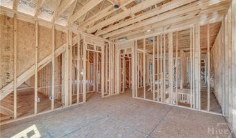 465 Stone Creek Dr, Hull, GA 30646