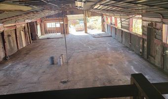 40 Johnson Rd, Bethany, CT 06524