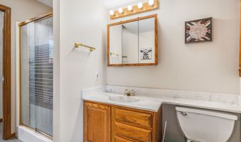 1801 W Cheyenne Ct, Polk City, IA 50226