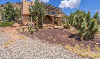 944 W Foothill Dr, Apple Valley, UT 84737