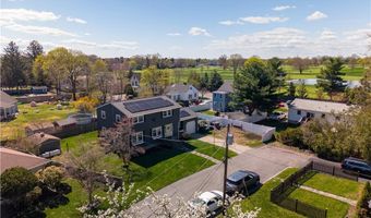 1 Leahy St, East Providence, RI 02916