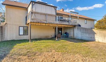 6930 SW Hoch Rd, Auburn, KS 66402